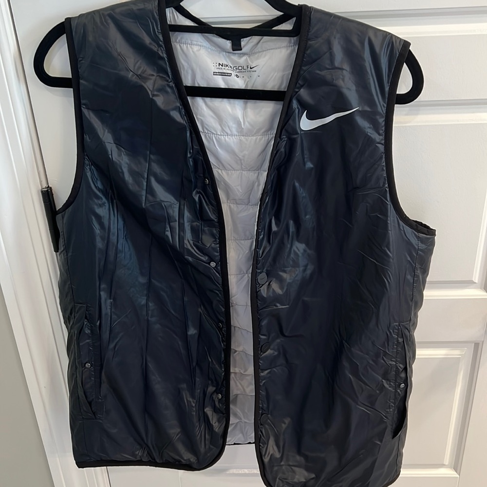 Nike golf vest